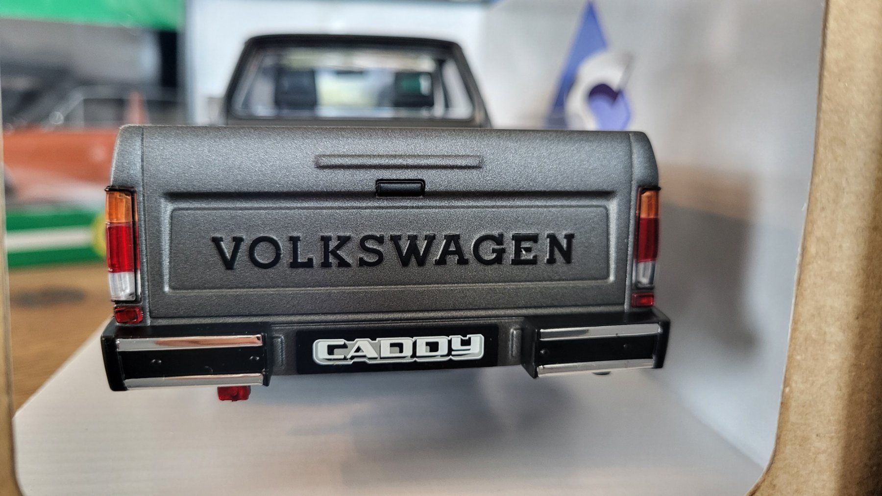 Solido Modellini d'auto: Volkswagen Caddy 1:18 Solido – Usato da Rothrist venduto da Juana5 2