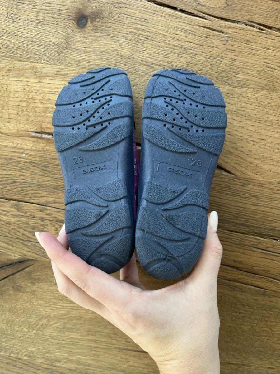 Geox Scarpe per ragazze: Geox Hausschuhe Gr. 28, Pink mit Einhorn – Nuovo e nell'imballaggio originale da Bassersdorf venduto da Ni0na 2