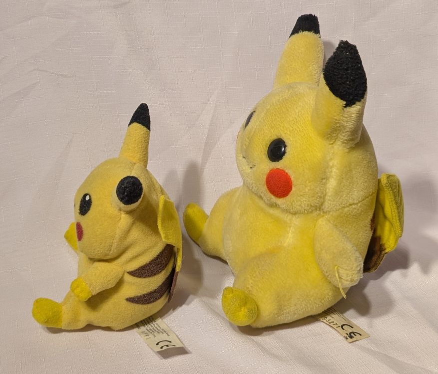 2 Pokemon Pikachu Plüschtier Vintage  Nintendo Habsro1999 2