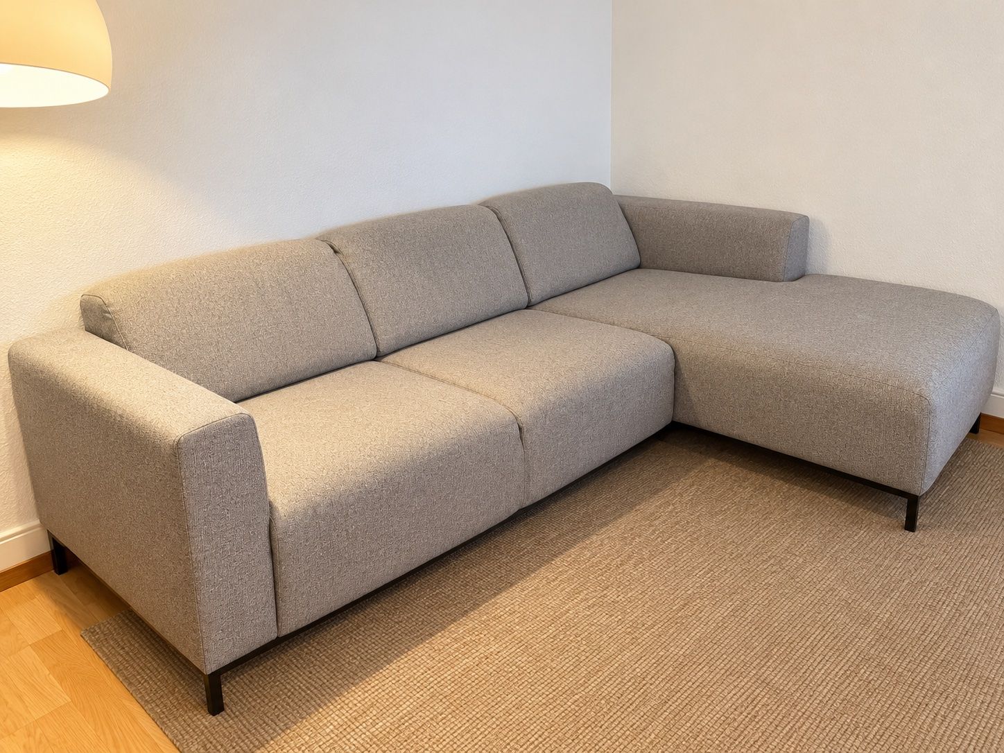 Micasa Sofas: Micasa Ecksofa «Brosch», hellgrau, neuwertig – Gebraucht aus Zürich von leo_6pq7 1