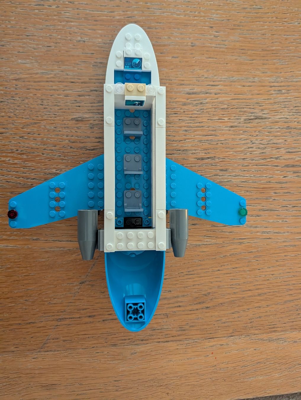 Lego Spielzeuge: LEGO City Flugzeug – Gebraucht aus Küssnacht am Rigi von echnatons_spirit 9