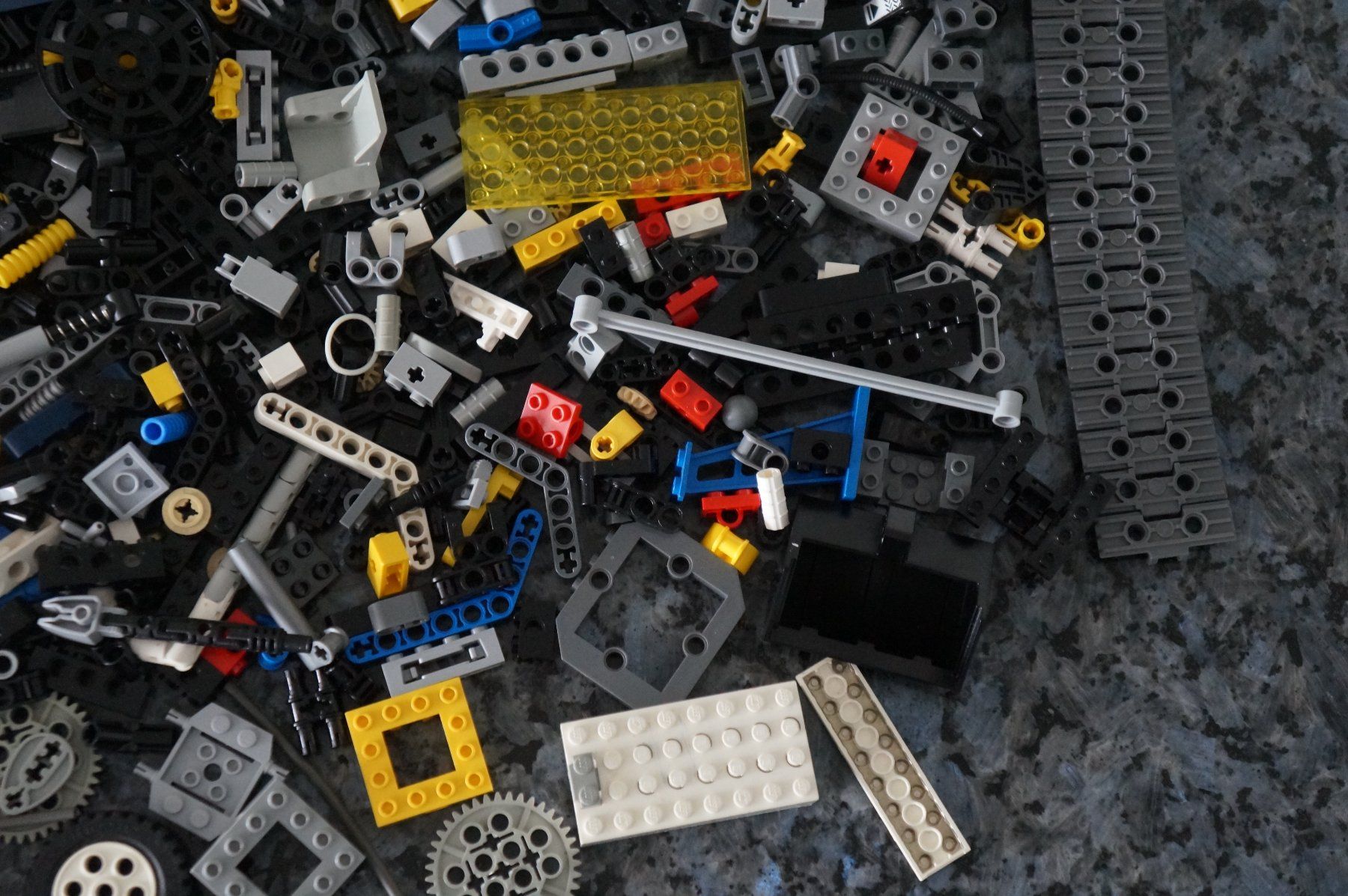 Lego Giocattoli: Lego Technic Lot – Usato da bronschhofen venduto da blackpearl01 3