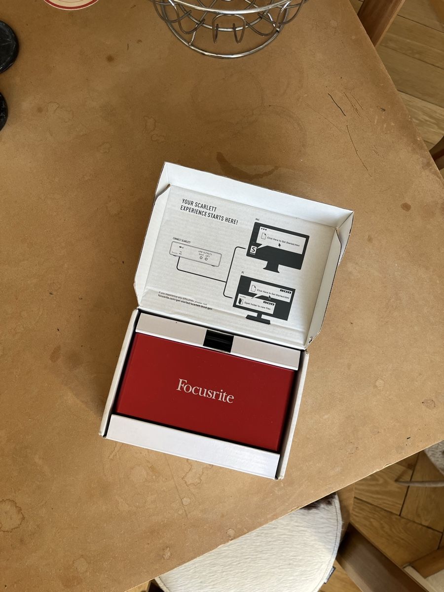 Focusrite Equalizer: Focusrite Scarlett 2i2 (3. Generation) – Gebraucht aus Basel von fri_nz9s 1