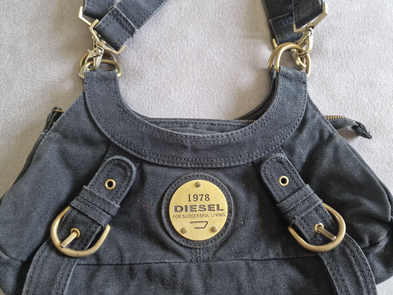 Diesel Borse da donna: Tasche Diesel – Usato da Schmitten FR venduto da lue_9hhv 1