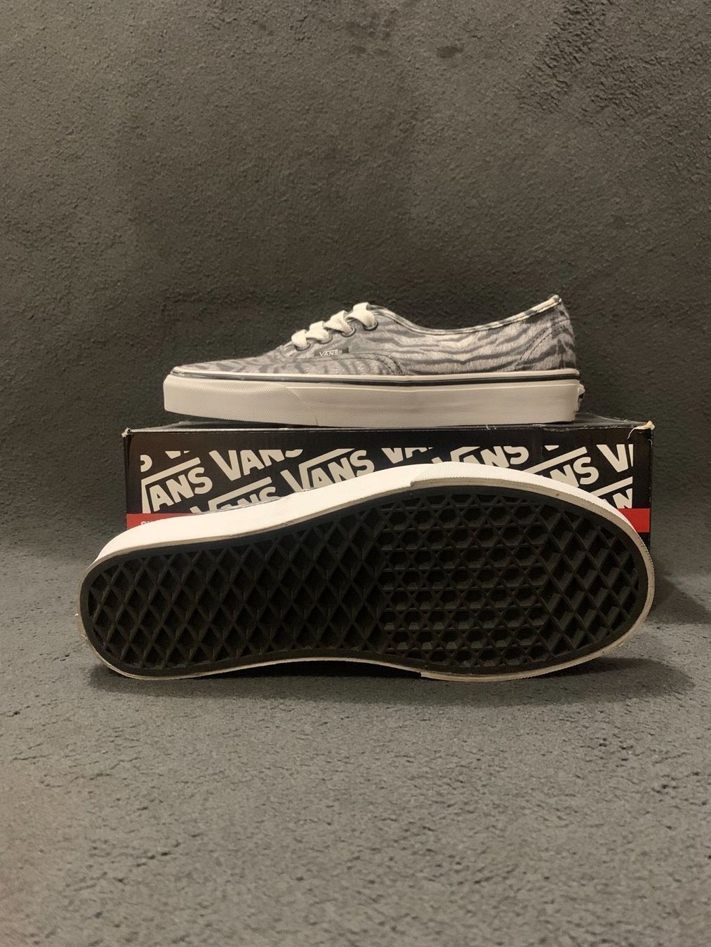 Vans Scarpe da uomo: Vans Authentic , Grösse EU 38 – Nuovo e nell'imballaggio originale da Zürich venduto da LIQUIDATOR.CP 2