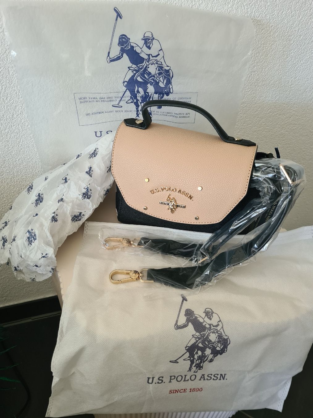 Autres vêtements & accessoires: (NEUF) ORIGINAL/Sac "U.S.POLO ASSN "Since 1890 " – Neuf avec emballage d'origine à Etoy par MyStyleMyMode