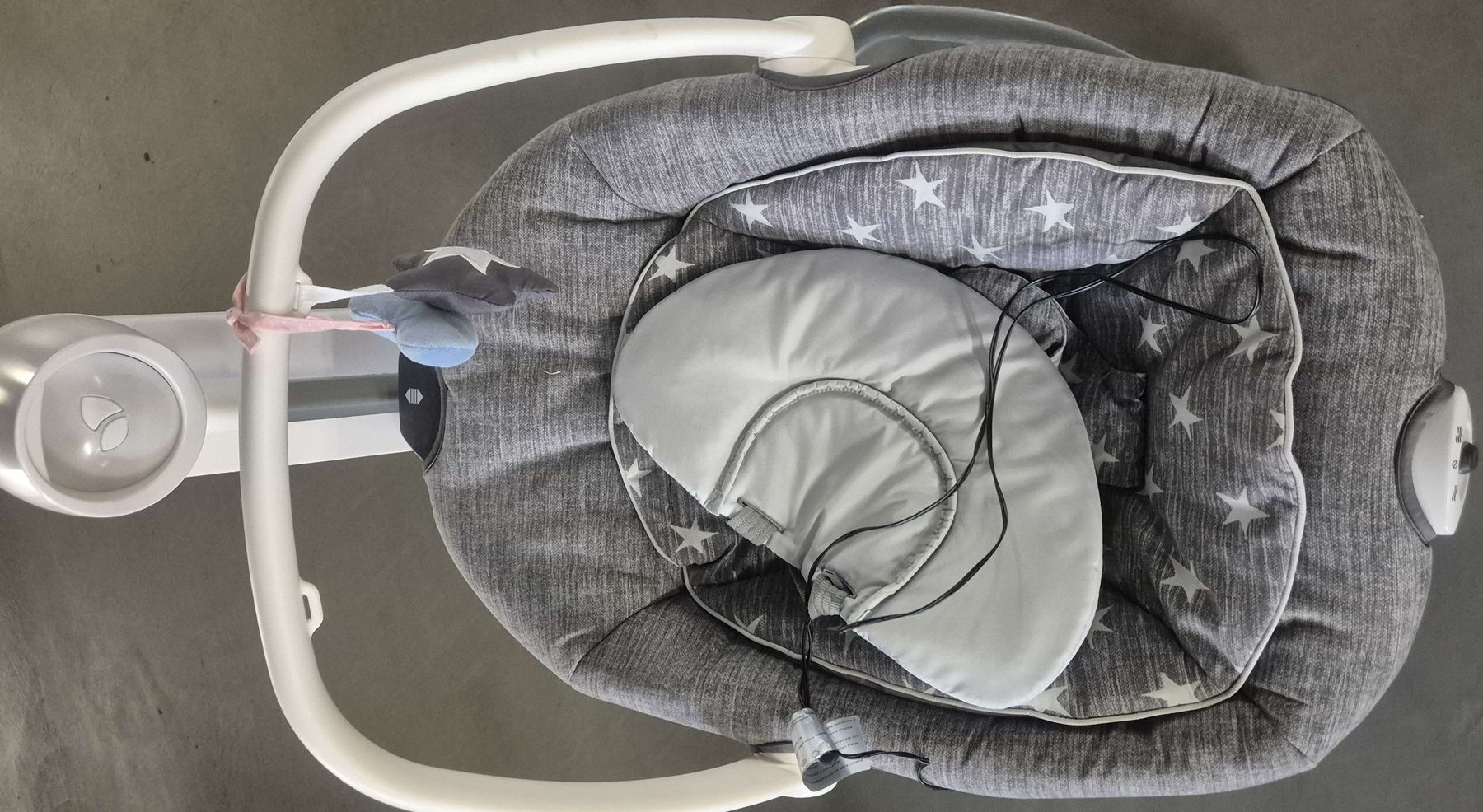 Chicco Sdraiette & Sdraiette a dondolo: Babyschaukel Chicco mit Sternenmuster, TOP Zustand – Usato da Eglisau venduto da freestyle014