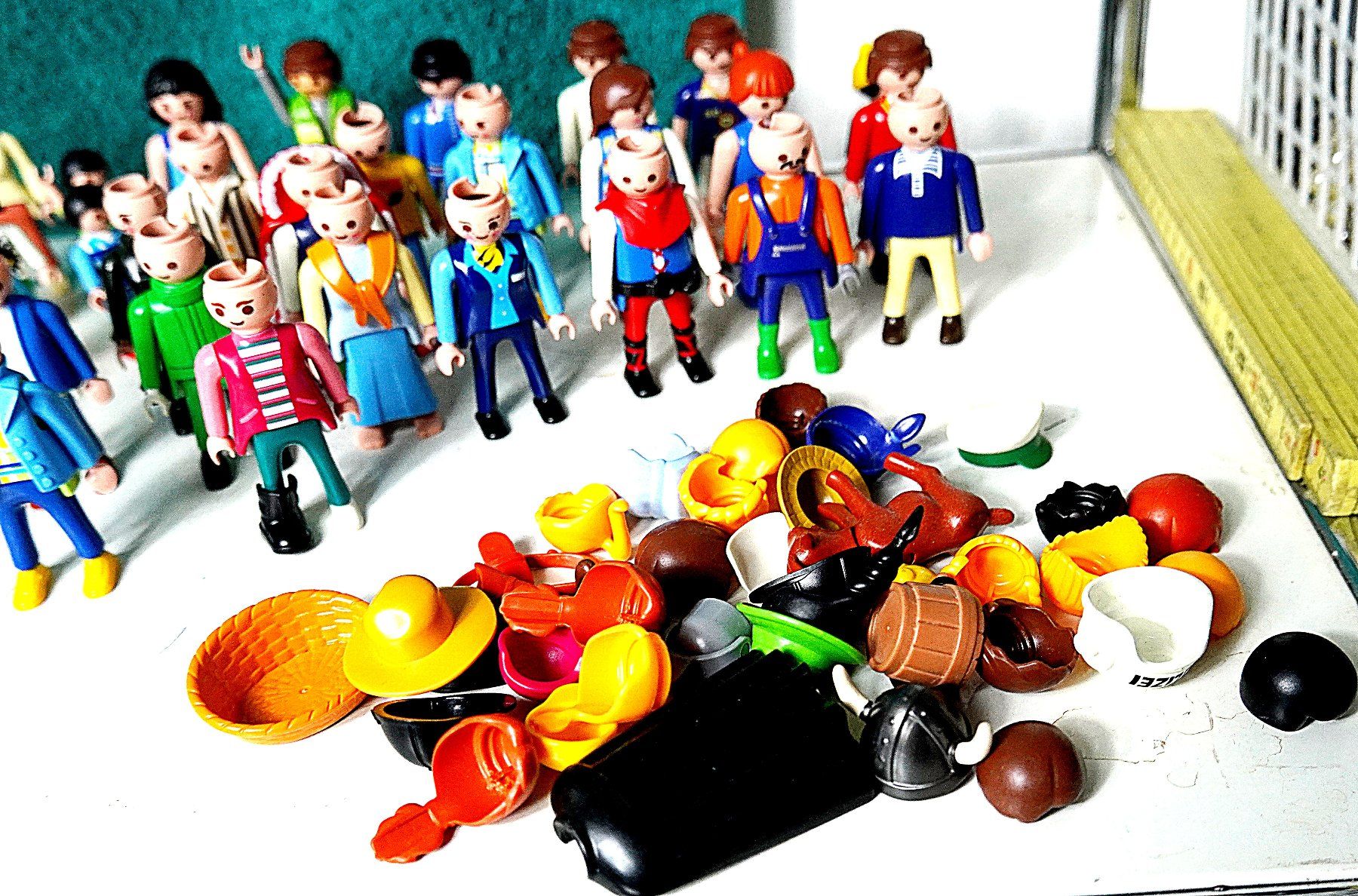 Statuette: Playmobil Figuren Sammlung – Usato da Baar venduto da 2cvbaar 4