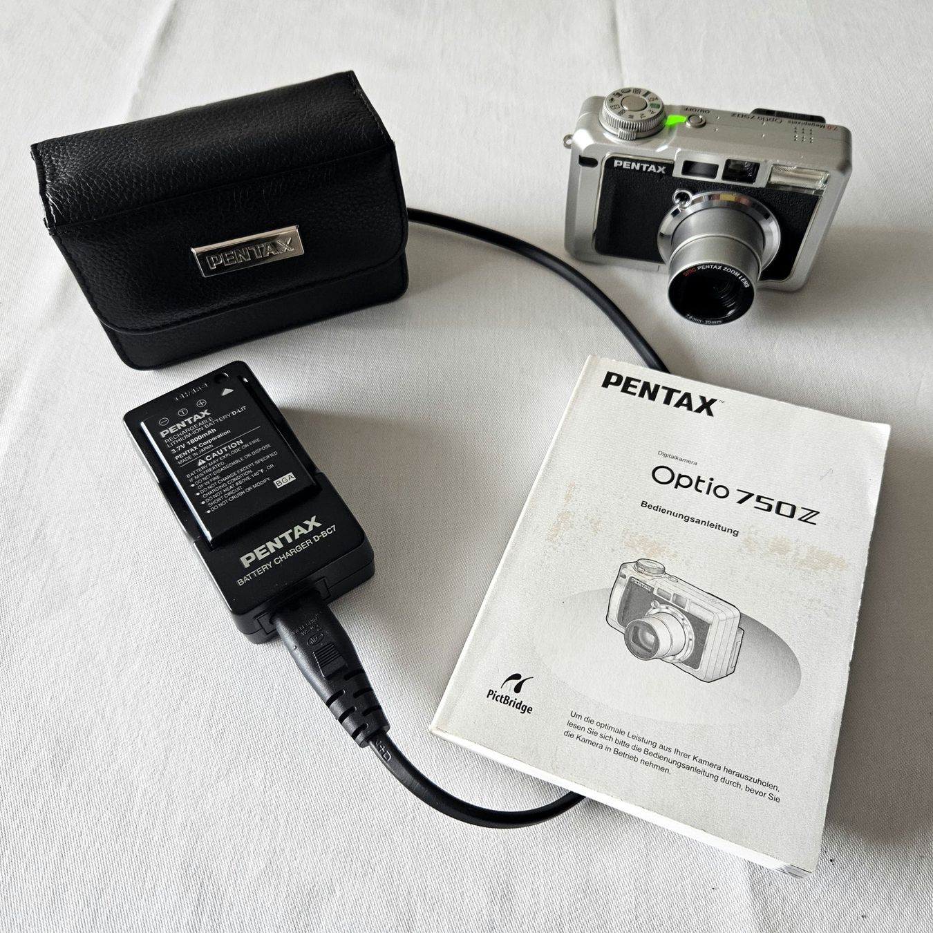 Pentax Appareil photo: Pentax Optio 750Z – D'occasion à Männedorf par Ziitglogge