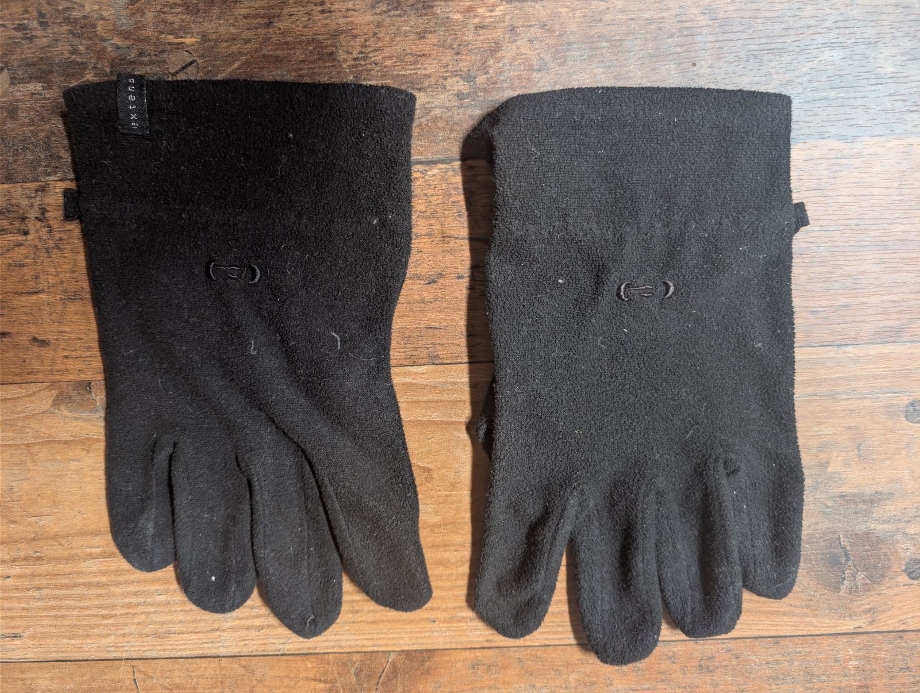 Guanti & manicotti: Esprit Fleece-Handschuhe – Usato da Neuenhof venduto da mlw_w98j 2