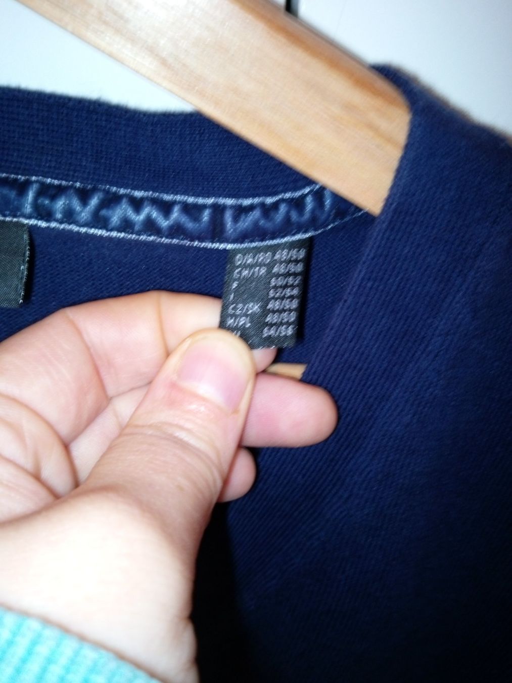 Maglioni & Felpe: Marineblauer, gerade geschnittener Pullover in 48 – Usato da Schwyz venduto da s.verkauf 2