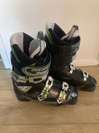 Tecnica Skischuhe, Grösse 44, Schwarz/Grün