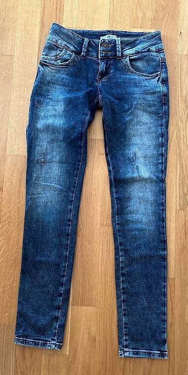 Jeans: Jeans LTB "Molly", Grösse W25/L30 – Gebraucht aus Luzern von tflorin