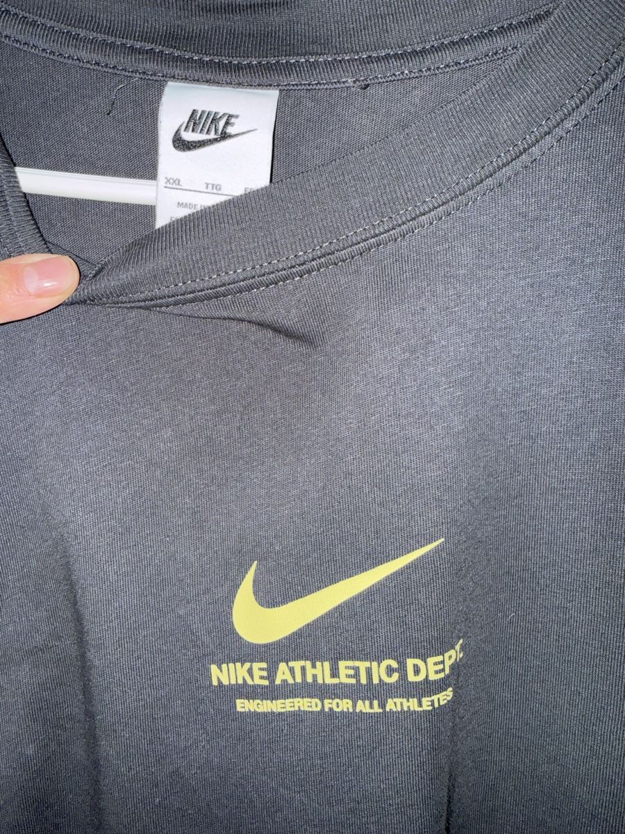 Nike T-shirt: Nike Shirt XXL – Usato da Wolhusen venduto da Raffi_Weber 1