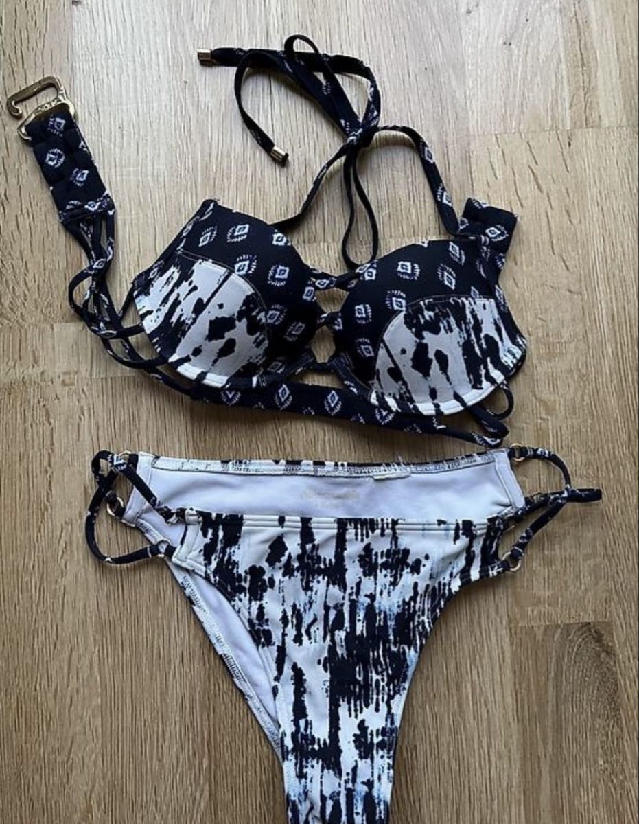 Abercrombie Costumi da bagno & Bikini: Bikini Abercrombie & Fitch – Usato da Frauenfeld venduto da ste_5h8b