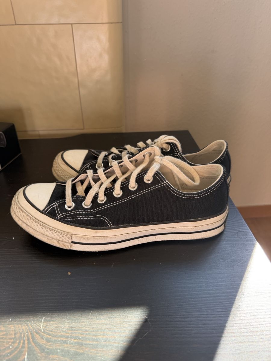 Converse Scarpe da uomo: Converse Chuck Taylor schwarz – Usato da Aarau venduto da alinaxiv