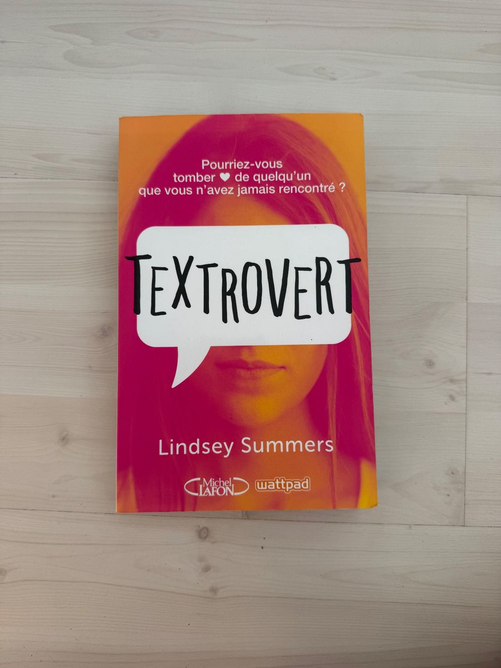 Libri: Textrovert - Lindsey Summers (français) – Usato da Sonceboz-Sombeval venduto da sarah28ma