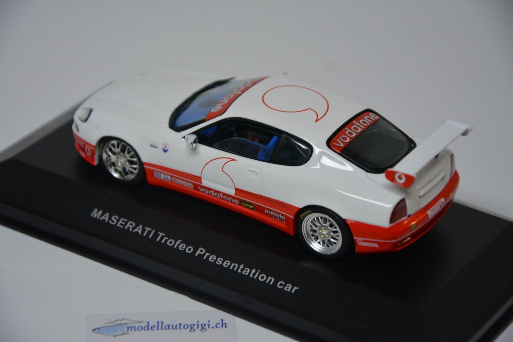 Maserati Modellini d'auto: Maserati Trofeo 2003 VODAFONE , iXO 1:43 – Nuovo e nell'imballaggio originale da Goldach venduto da Feivel9 6
