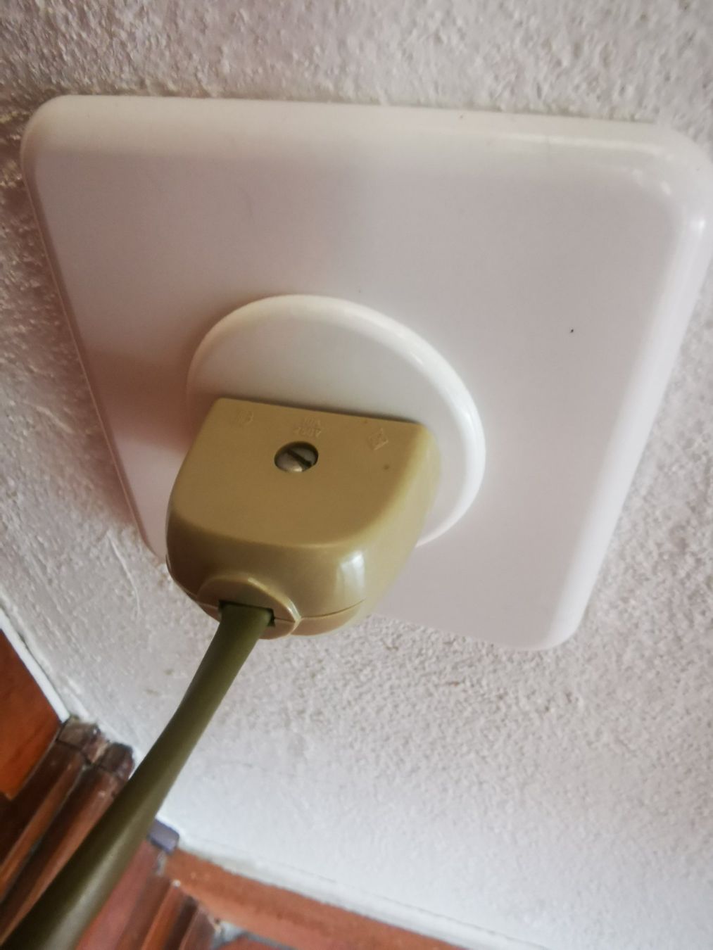 Lampade: 2 Lampen Provenienz Florenz – Usato da Dübendorf venduto da aschiduebendorf 4