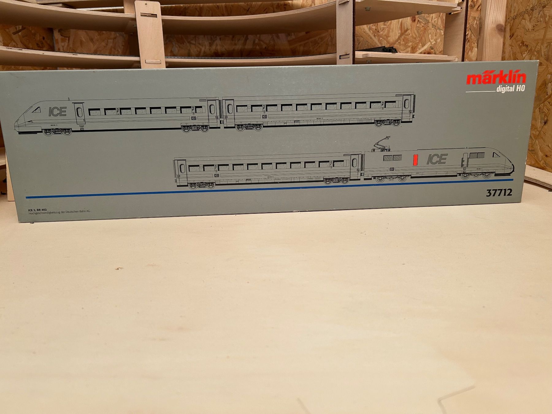 Märklin Modellini di ferrovie: Märklin 37712 "ICE 2" – Usato da Aesch (Neftenbach) venduto da klaibovski