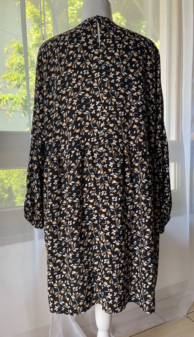 Zara Kleider: Kleid Zara – Gebraucht aus Läufelfingen von B_C_Sch. 1