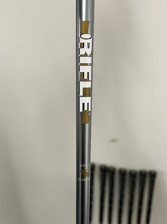 Clubs & Sets: Schönes Einsteiger Eisen Set / Iron Set SW-5 – D'occasion à Wettswil par MisterBasket 2