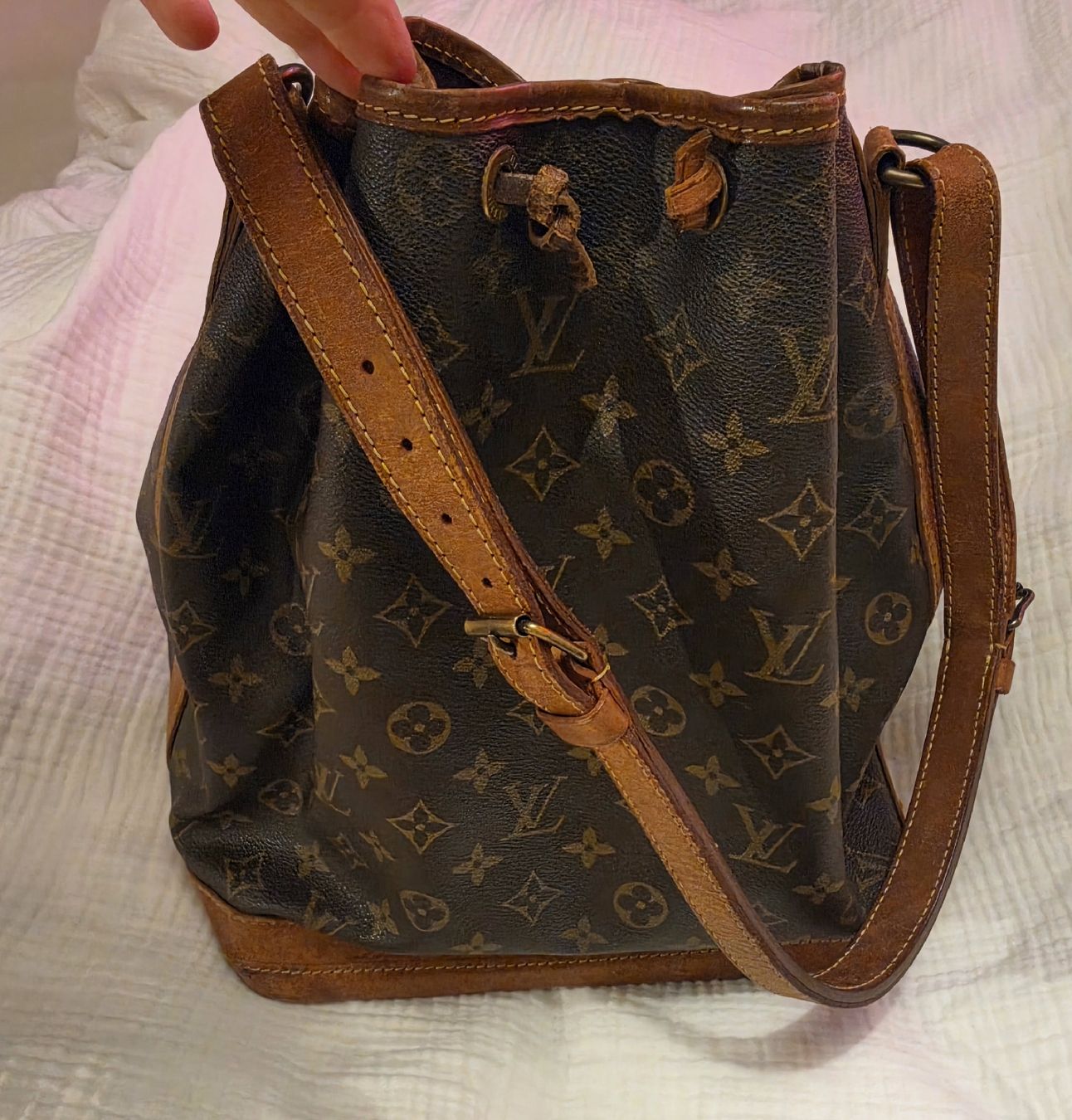 Louis Vuitton Borse da donna: Louis Vuitton Noe Grande – Usato da St. Gallen venduto da heartbug 5