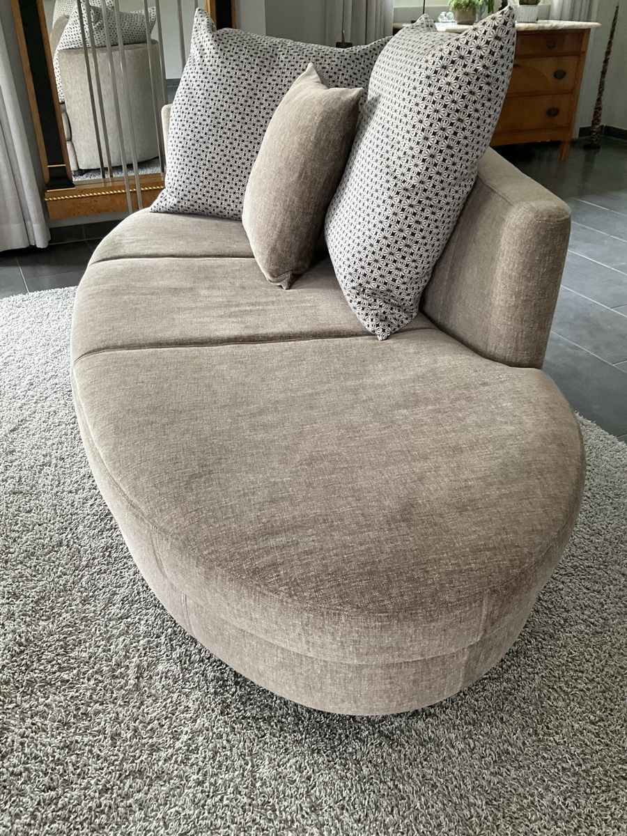 Rolf Benz Divani: Sofa Recamiere von ROLF BENZ – Usato da Freienstein venduto da uh8427 1
