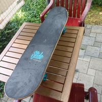 Antihero Skateboard 🛹 Gut erhalten, bereit für den Sommer!