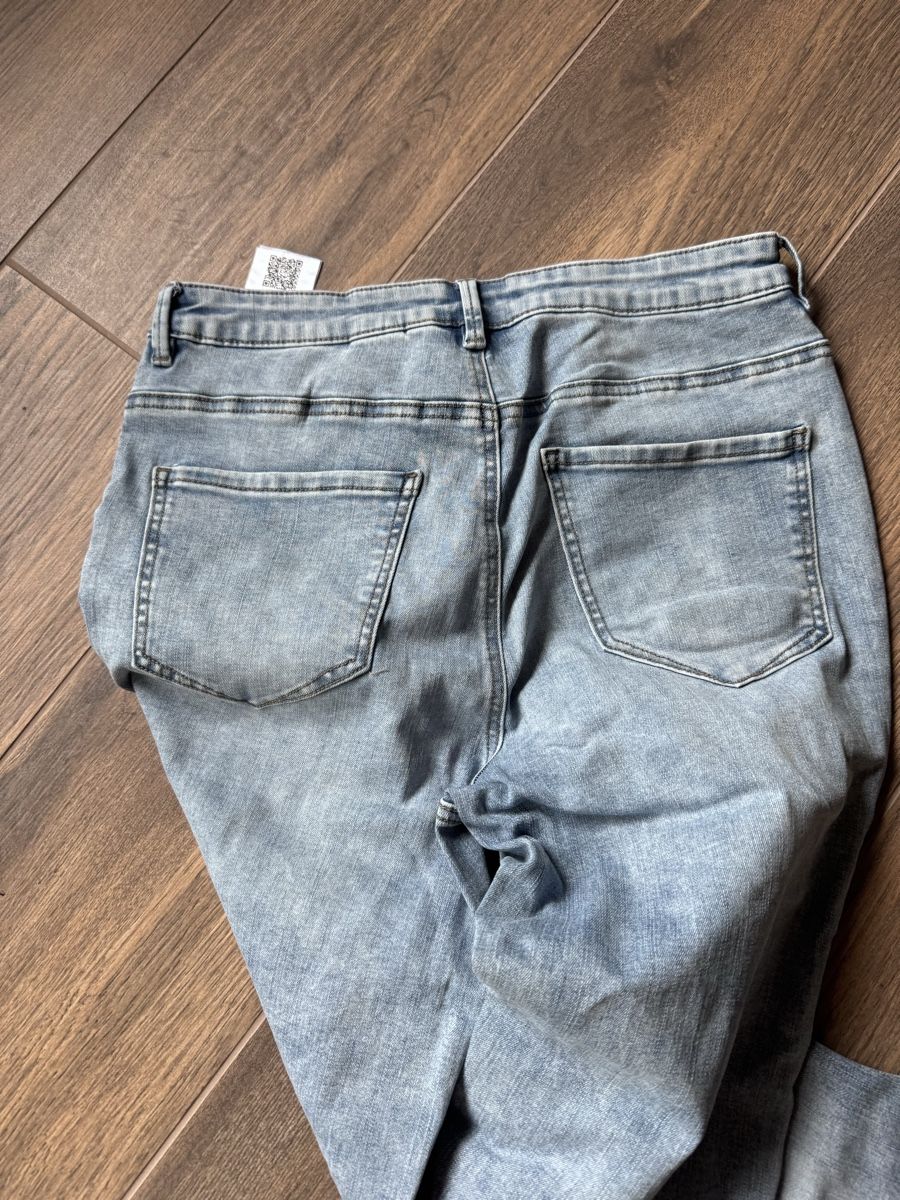 Lotti di vestiti: Lange Hosen  – Usato da Steffisburg venduto da mad_t865 3