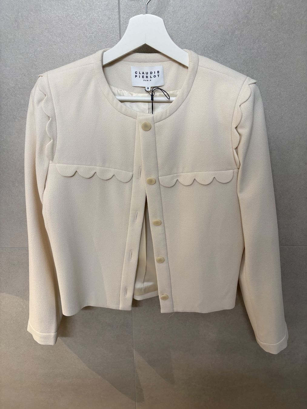 Claudie Pierlot Jacken: Claudie Pierlot Ecru Jacket – Neu (gemäss Beschreibung) aus Döttingen von dbs_26ls 2