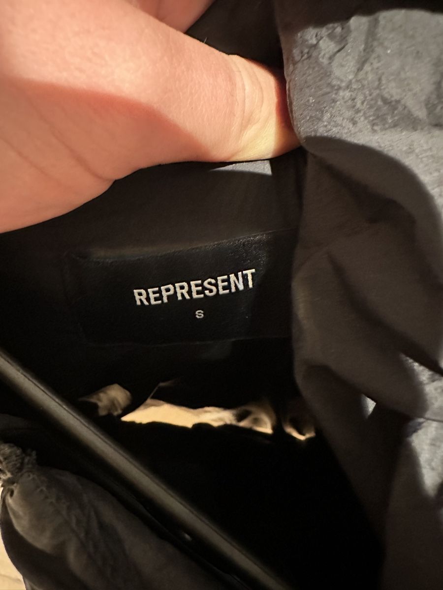 Represent Vestes: Represent Puffer Jacket - Size: S – Neuf avec emballage d'origine à Zeiningen par made19 1