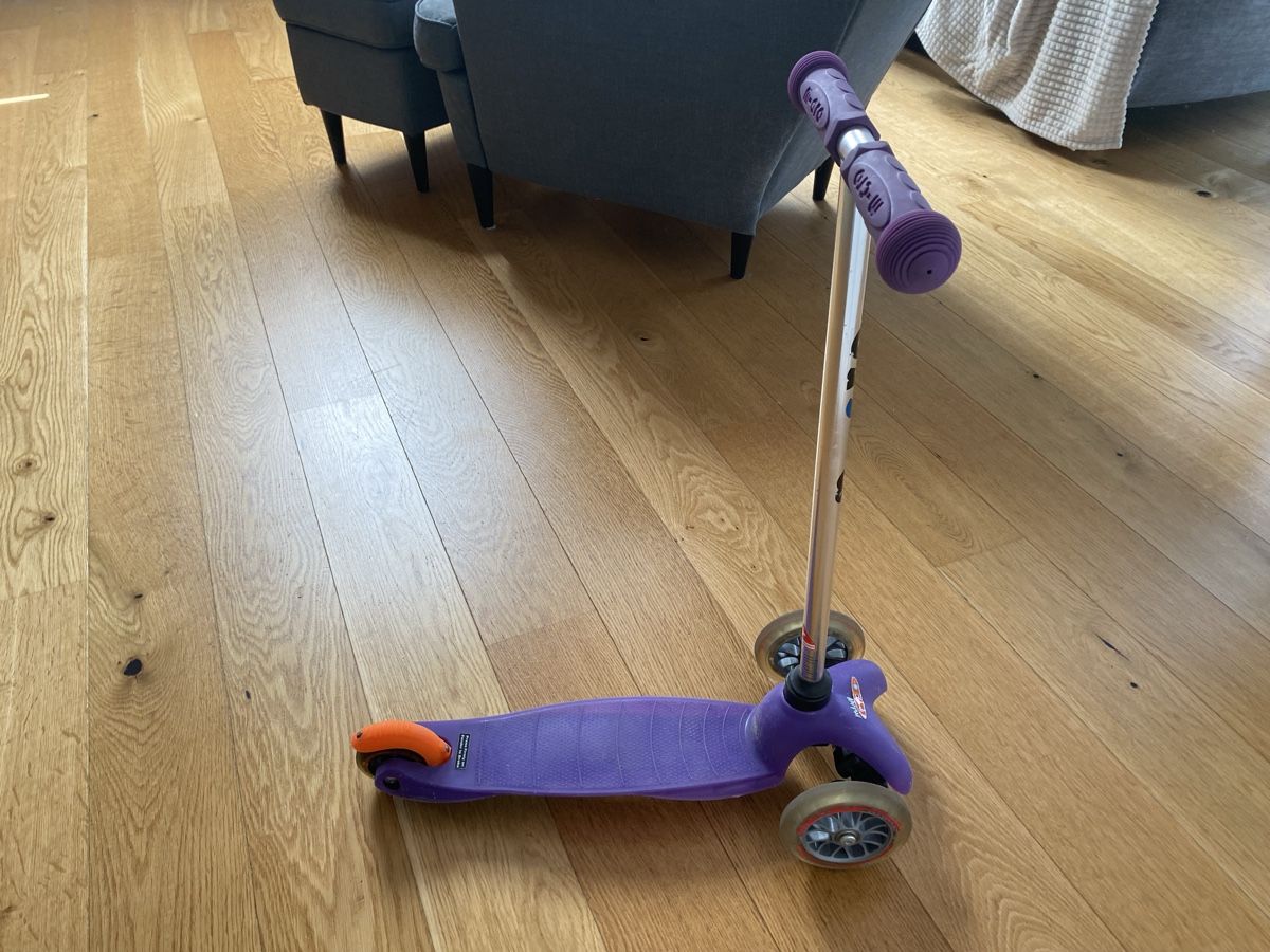 Micro Fahrzeuge für Kinder: Micro Mini troti lila – Gebraucht aus Lufingen von swissmex21 4