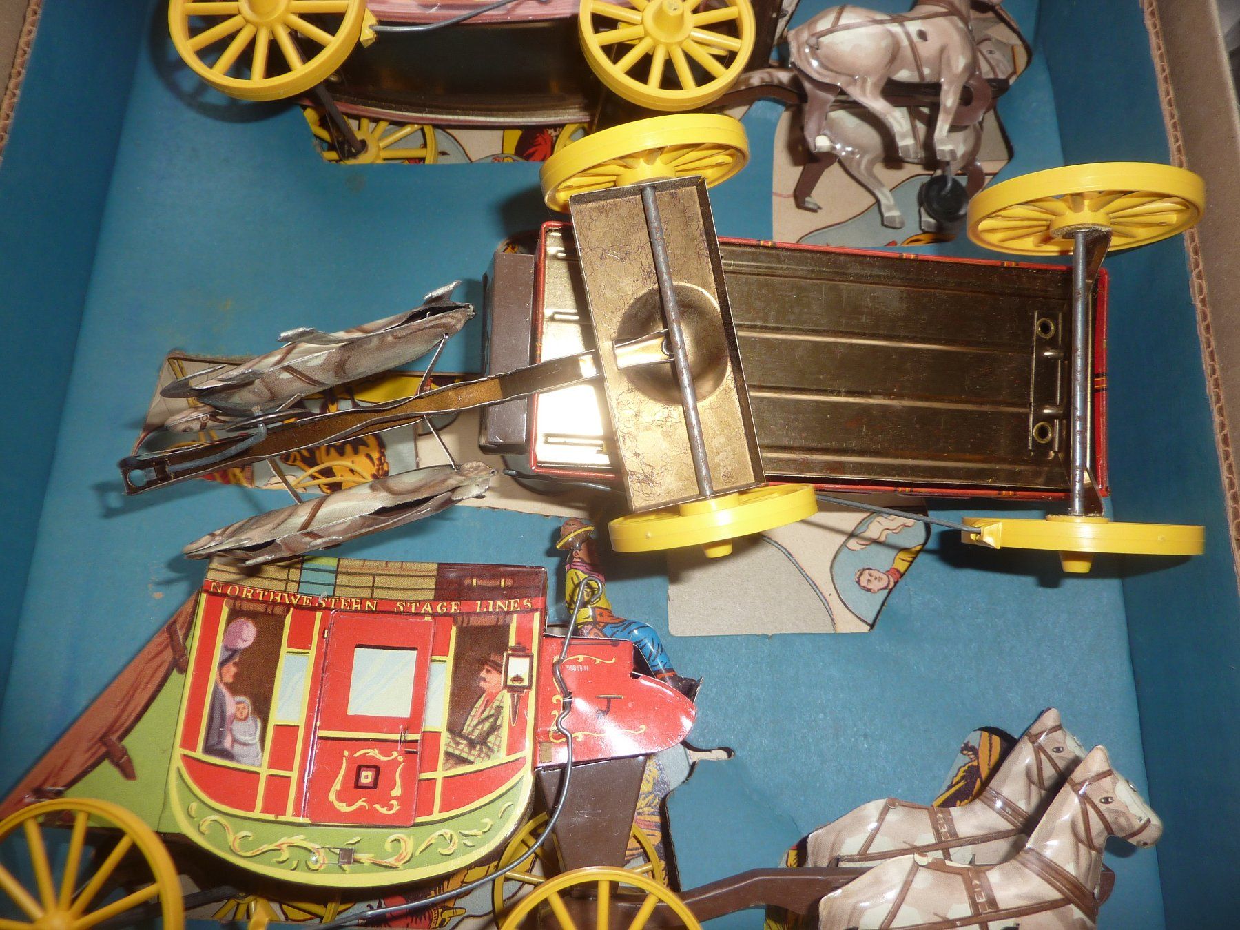 Giocattoli: EARLY AMERICAN TRANSPORTATION SET – Nuovo e nell'imballaggio originale da Balsthal venduto da bouteliee 8