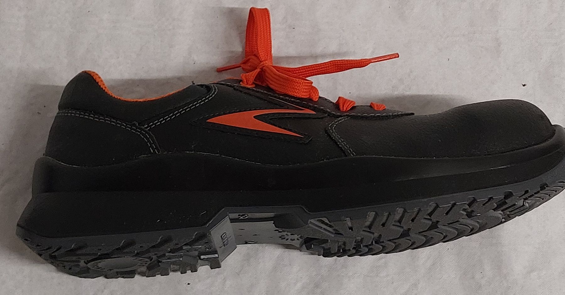 Scarpe da uomo: Ungetragene Arbeits Schuhe Gr.: 40 – Nuovo (secondo la descrizione) da Niederuzwil venduto da MP-plasch 1