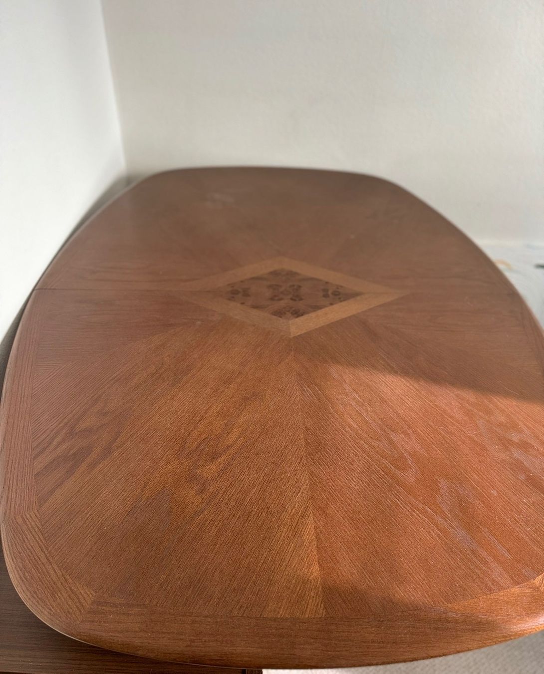 Tavoli: Table ovale extensible vintage en bois massif – Usato da Ecublens VD venduto da ame_km6d