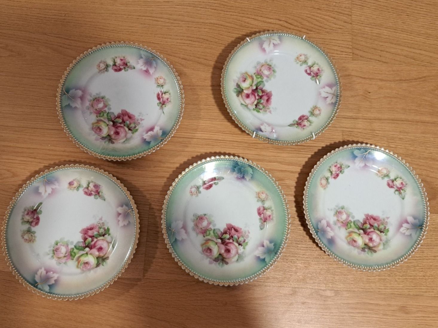 Piatti: Fine China / Teller – Usato da Embrach venduto da YVBER
