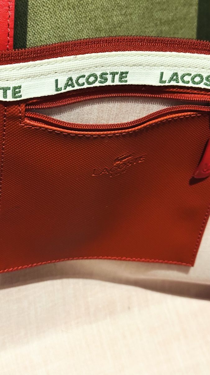 Lacoste Borse da donna: Sac fourre-tou Lacoste  – Nuovo (secondo la descrizione) da Les Acacias venduto da bam_r2rp 7
