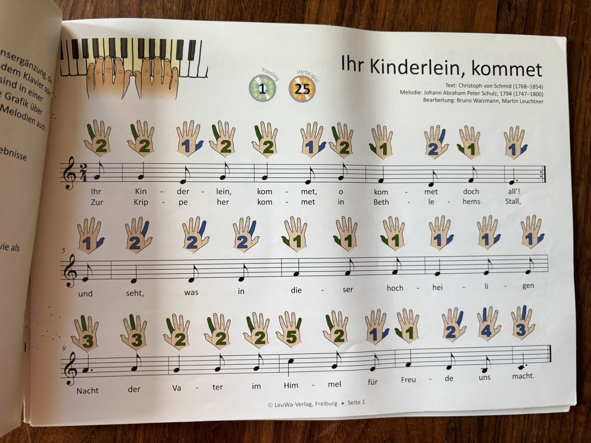 Libri: Klavier Notenheft Weihnachten mit CD – Usato da Zürich venduto da Sonnenschein12 2