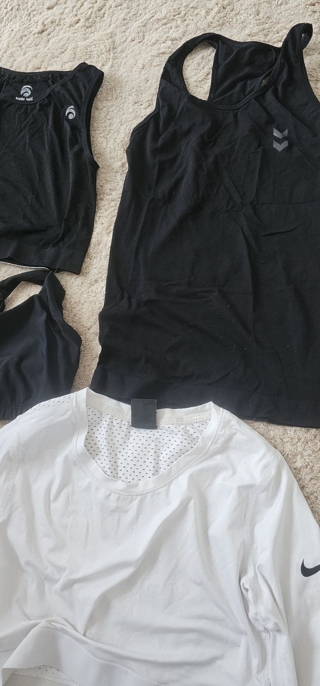 Lotti di vestiti: Sport-Shirts Set  Gr. S – Usato da Niedergösgen venduto da topol14 2