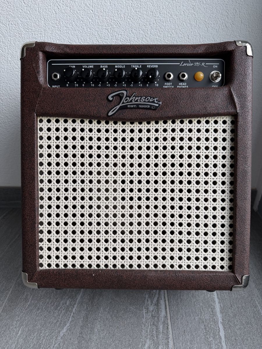 Amplificatori: Johnson Loredo T15-R – Usato da Hauptwil venduto da musikboerse