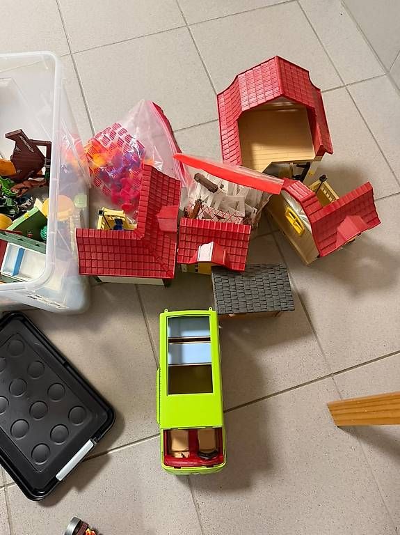 Giocattoli: Playmobil in blocco – Usato da Taverne venduto da jaeggiar 3