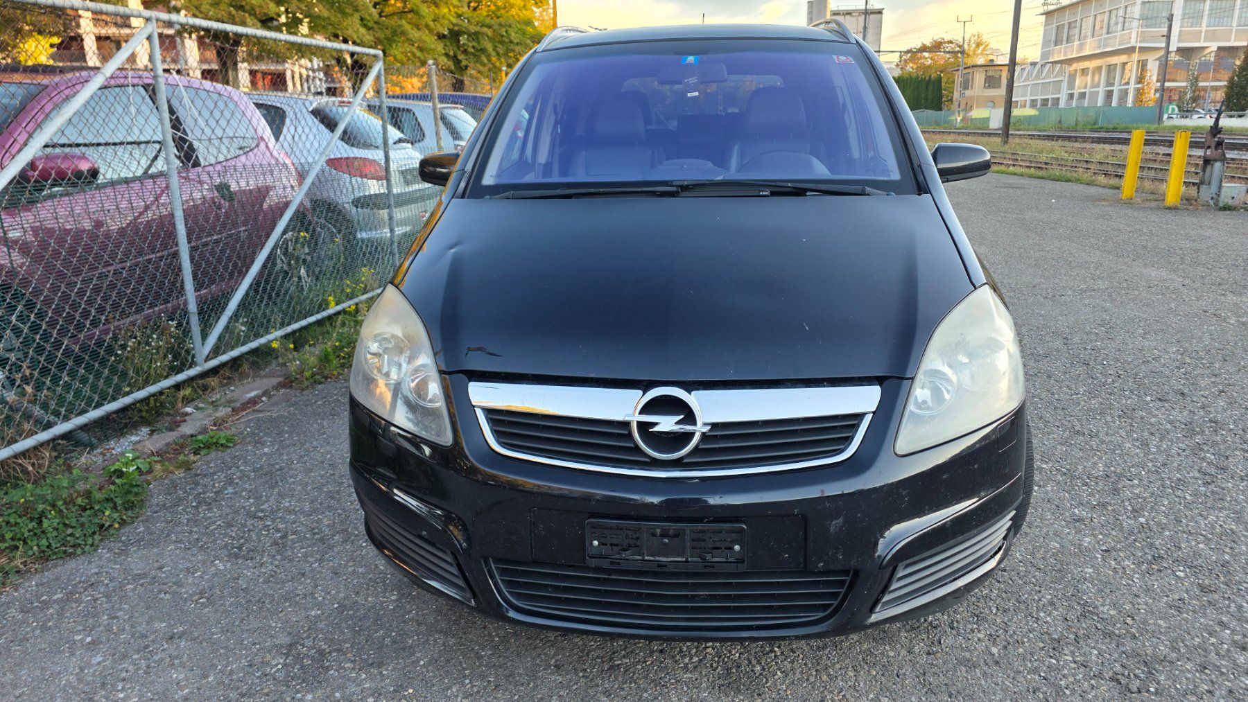Opel Autos: Opel Zafira 20TR – D'occasion à Arbon par Tropxe. 1