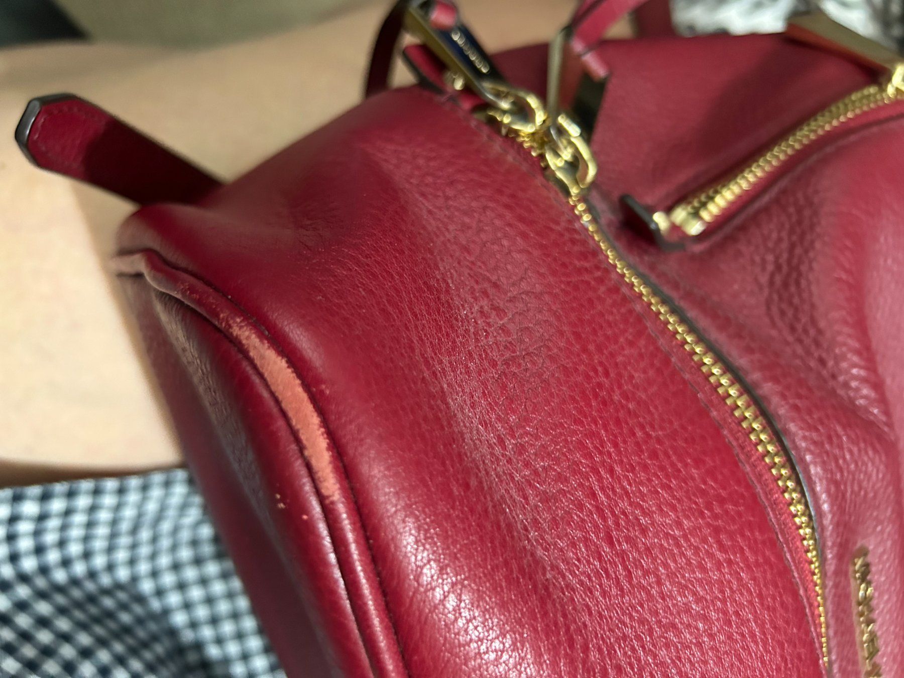 Michael Kors Zaini: Michael Kors Rucksack Red – Usato da Itingen venduto da bra_c7hw 3