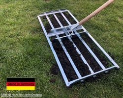 Rasenrakel Levelingrake