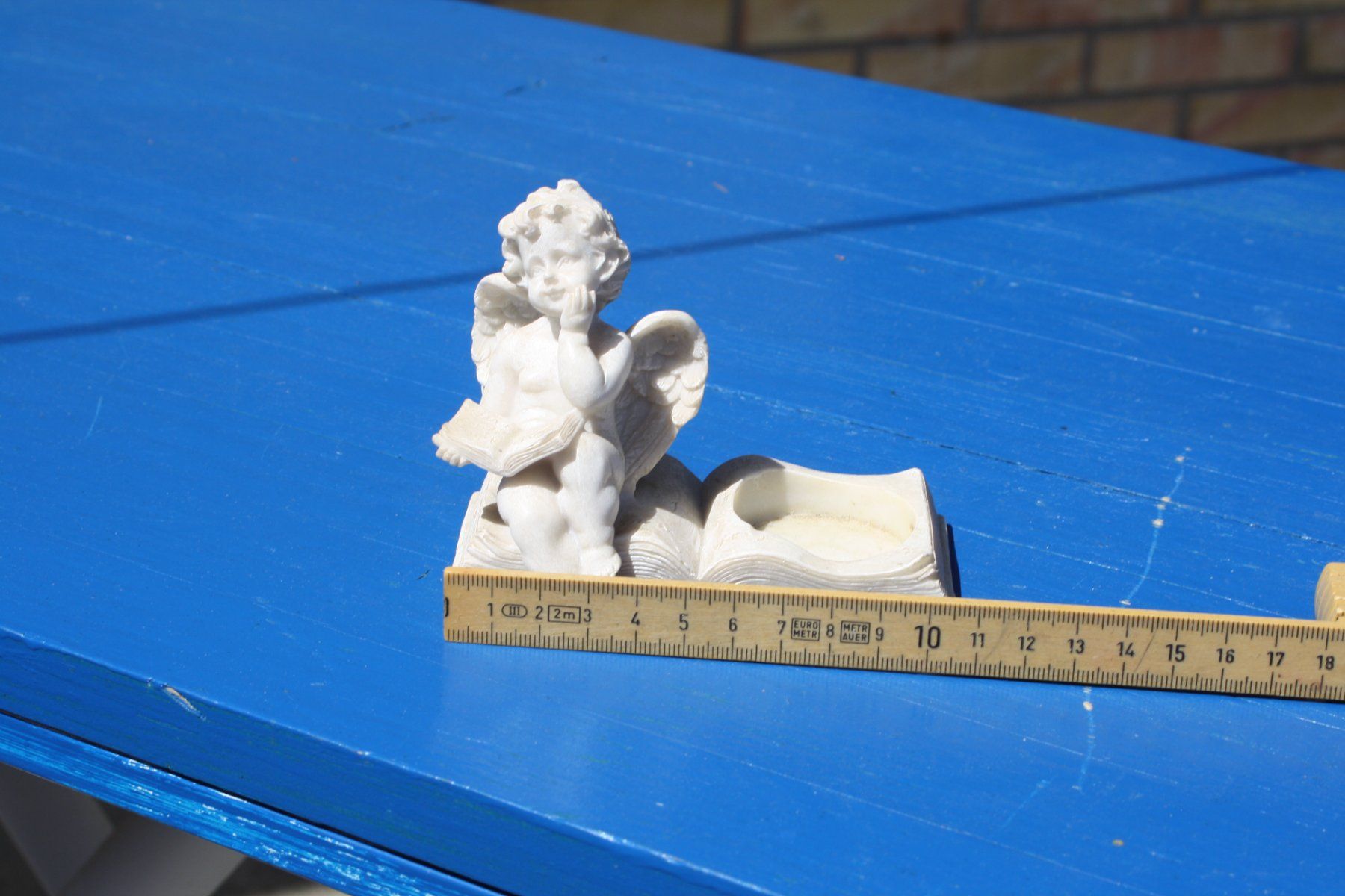 Statuette: ENGELSFIGUR MIT BUCH UND TEELICHTHALTER ENGEL – Usato da Wauwil venduto da Pneuedy 7