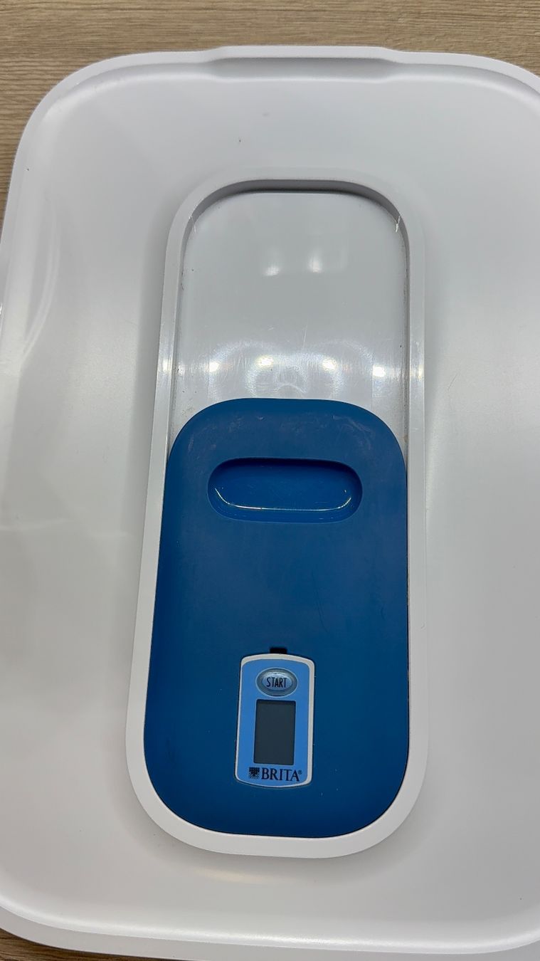 Sanitari: Brita Wasserspender / Wasserfilter 8,2l – Usato da Coeuve venduto da Saelee 3