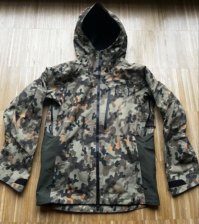 Burton AK Cyclic Gore Tex Jacke Gr. S Neu