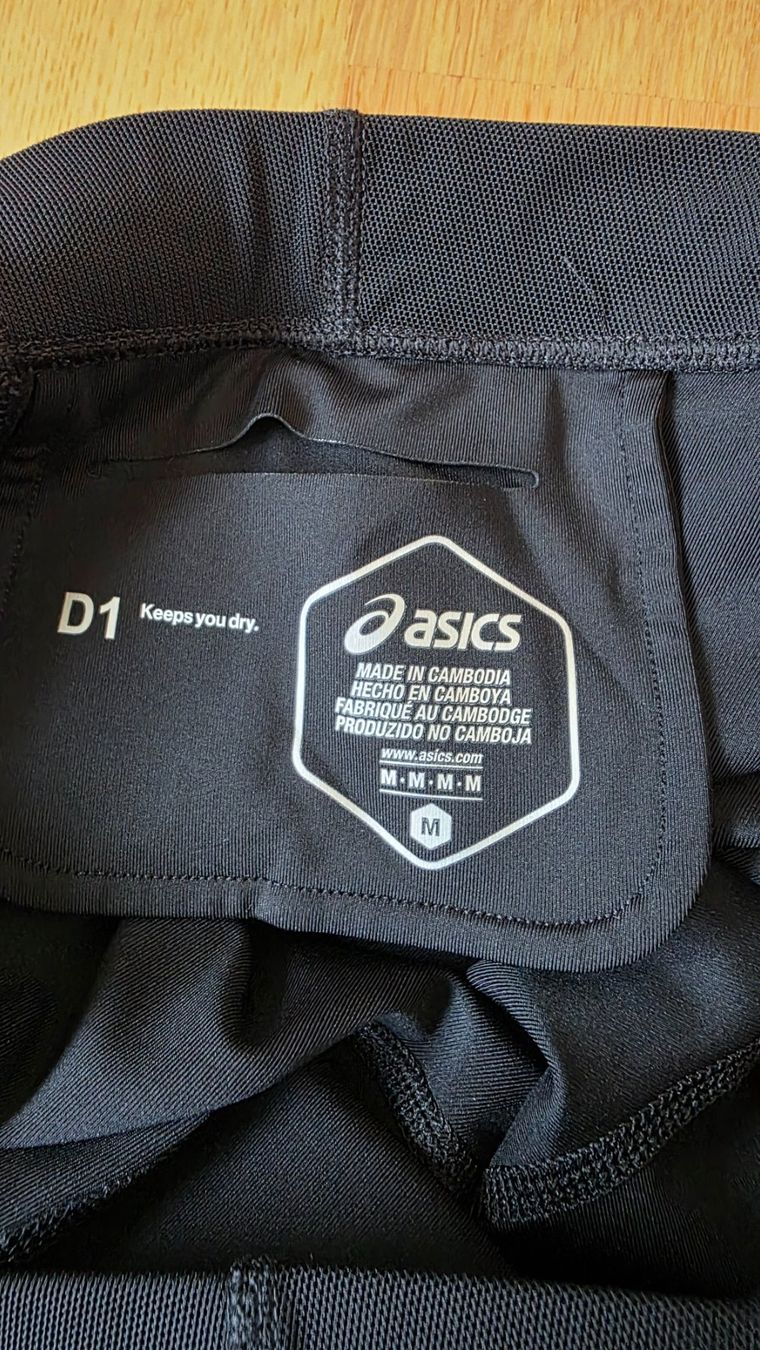 Asics Pantaloni: Sporthose von Asics Gr. M – Nuovo (secondo la descrizione) da Dübendorf venduto da Jolenia 3