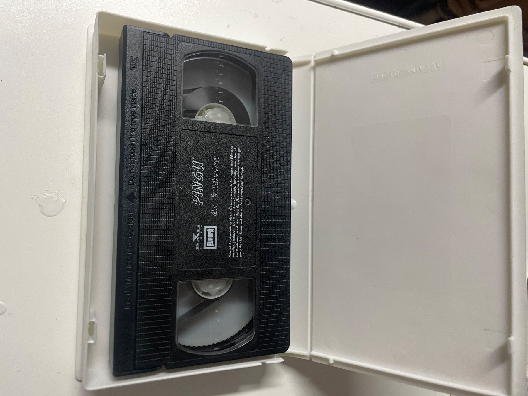 Tutti i VHS: Pingu – Usato da Muri b. Bern venduto da AdidasCollector 1